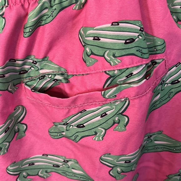 H&M men’s swim trunks - Picture 6 of 7